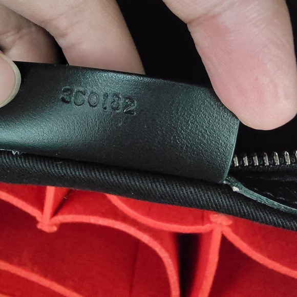 Givenchy Medium Antigona star embossed - Picture 3 of 9